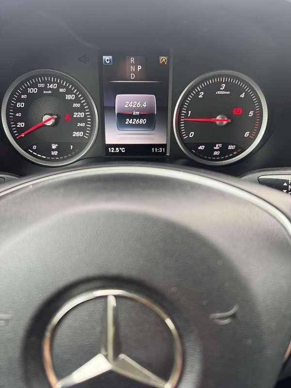 Usata Mercedes GLC220 Business 170 CV (125 kW) 2018 Bianco SUV