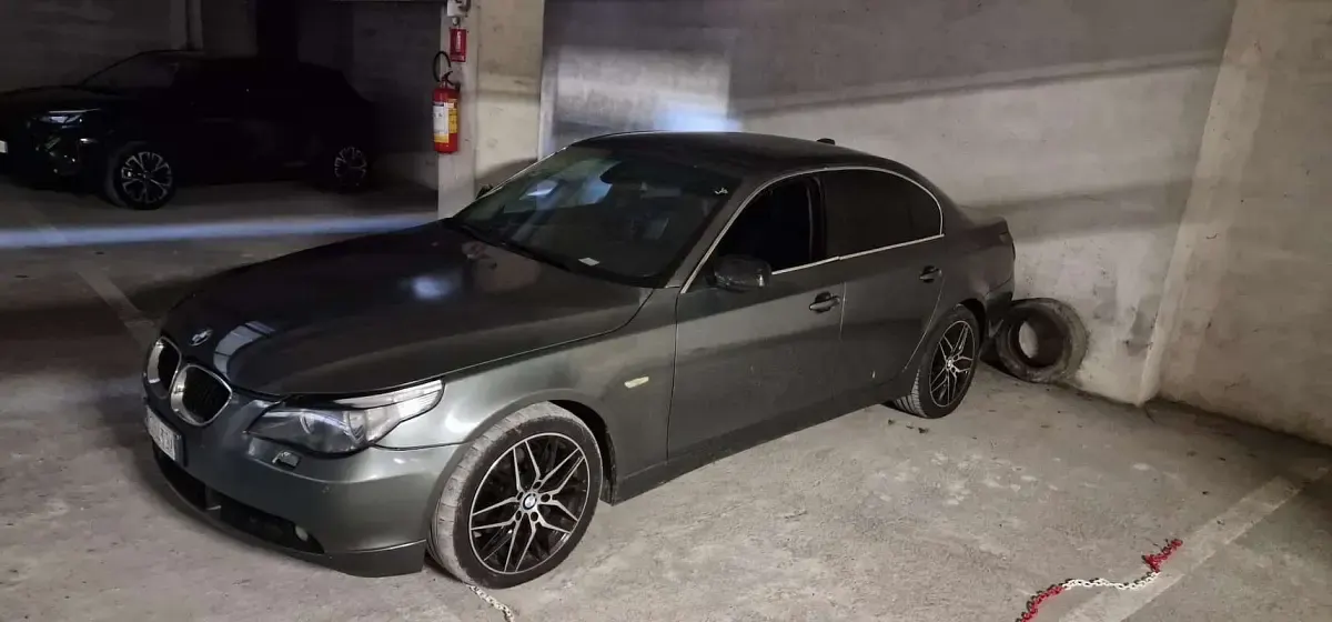 Usata BMW 530 231 CV (169 kW) 2008 Argento Berlina