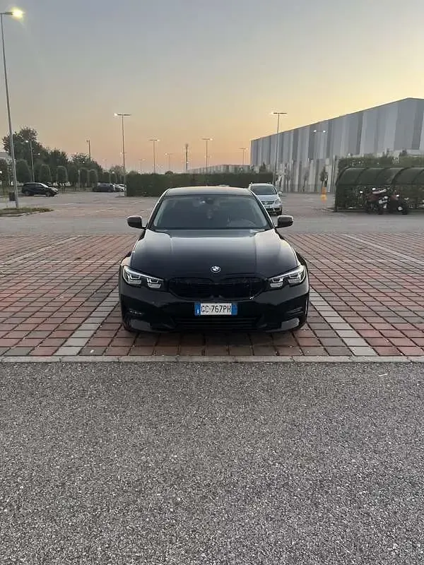 Usata BMW 320 Advantage 190 CV (139 kW) 2020 Berlina
