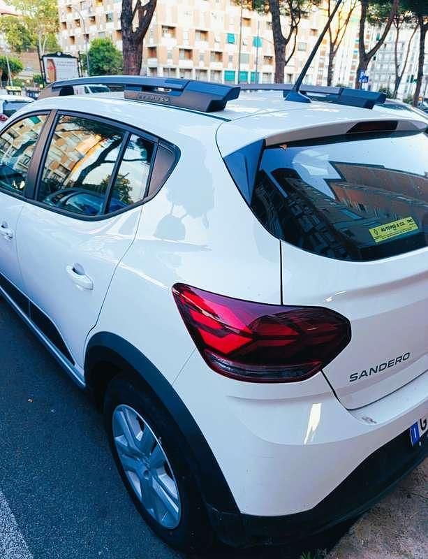 Usata Dacia Sandero Expression 91 CV (66 kW) 2024 Bianco Berlina