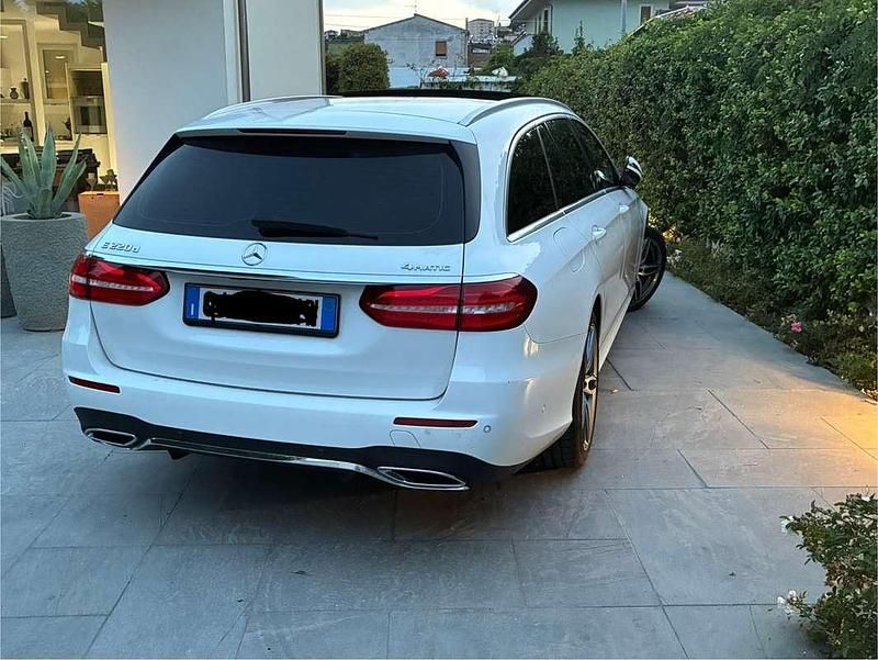 Usata Mercedes E220 Premium Plus 194 CV (142 kW) 2020 Station wagon