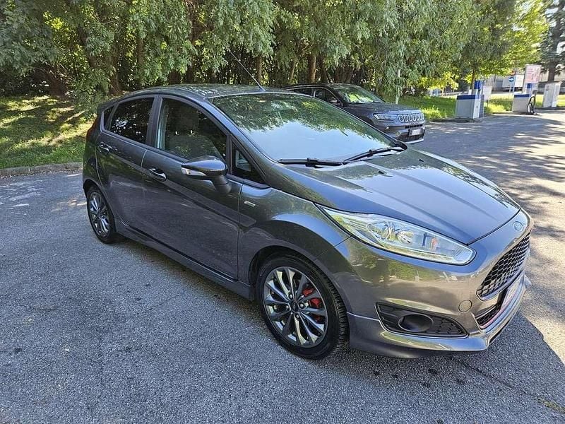 Second-hand Ford Fiesta ST-Line 101 CP (74 kW) 2017 Gri Berlinǎ
