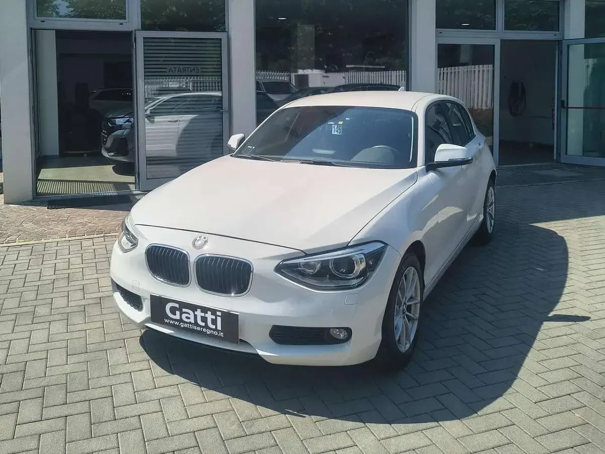 Usata BMW 120 184 CV (135 kW) 2014 Bianco Utilitaria