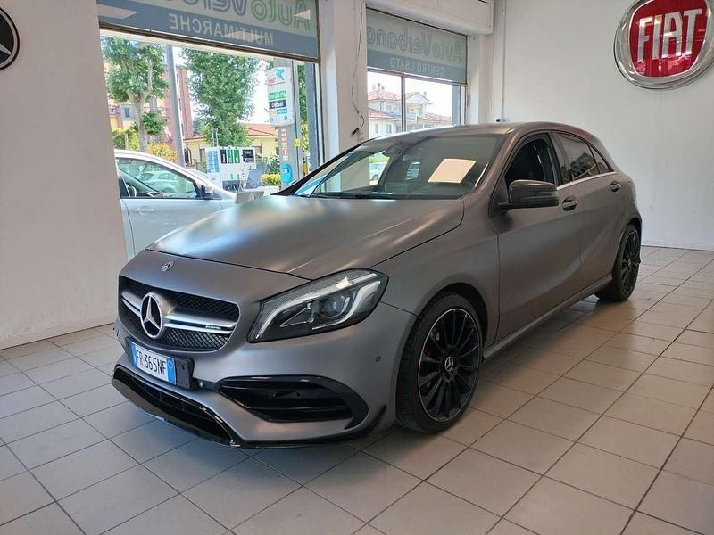 Grigio Usata 2018 Mercedes A200 AMG Tre volumi | 14.900 € (Ottimo prezzo) - Immagine 1/4