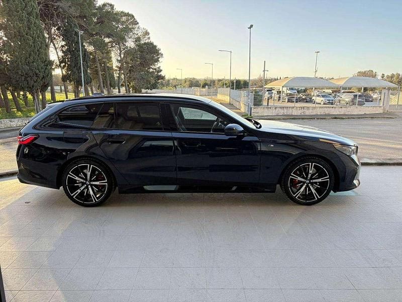Usata BMW 520 M Sport 197 CV (144 kW) 2025 Nero Station wagon