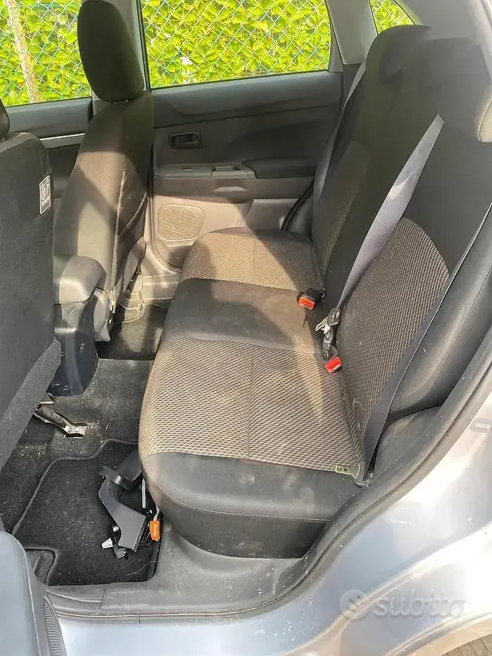 Usata Mitsubishi ASX 117 CV (86 kW) 2014 Grigio SUV