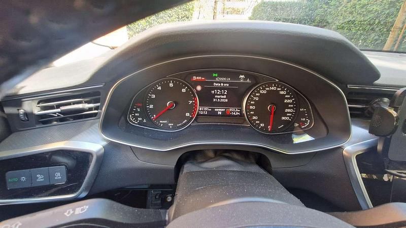 Usata Audi A6 Business 245 CV (180 kW) 2019 Grigio Station wagon