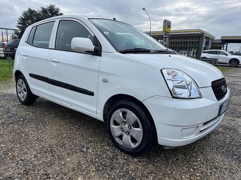 Usata Kia Picanto Spirit 65 CV (47 kW) 2005 Bianco Utilitaria