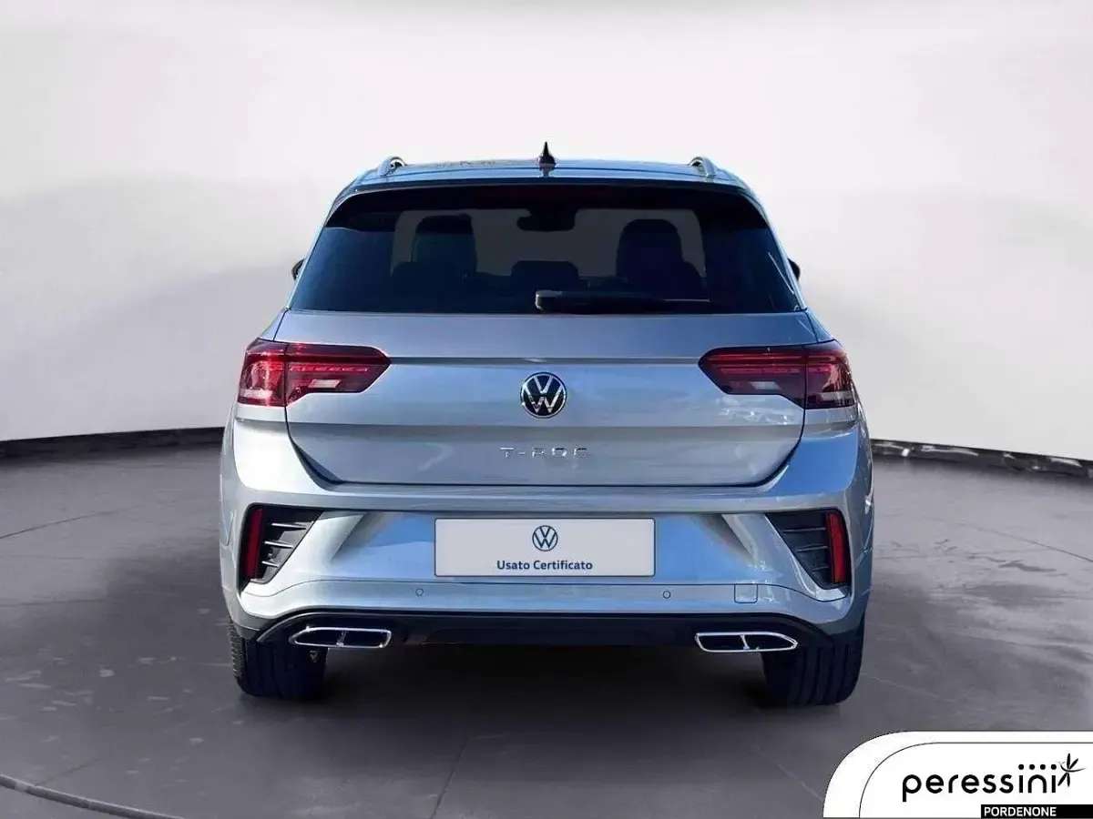 Usata VW T-Roc R-line 150 CV (110 kW) 2024 Pyrit silver / tetto nero SUV