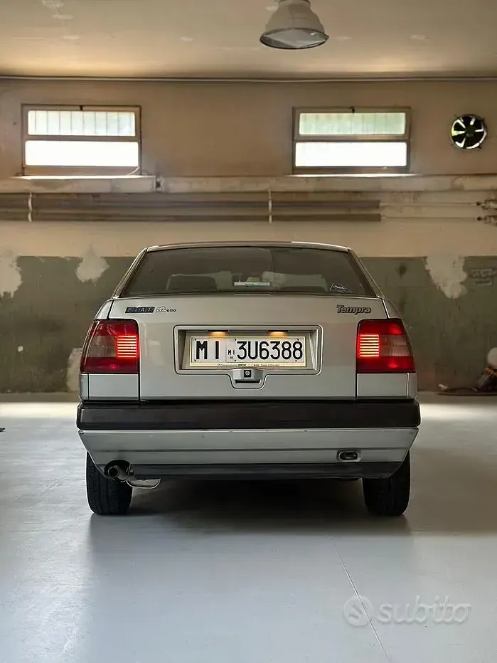 Usata Fiat Tempra 84 CV (61 kW) 1991 Grigio Berlina