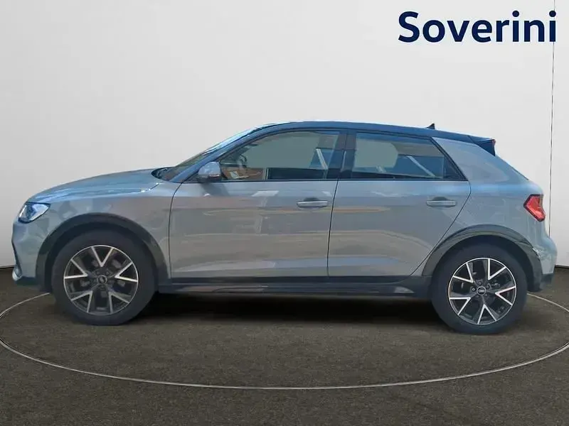 Usata Audi A1 150 CV (110 kW) 2022 Grigio SUV