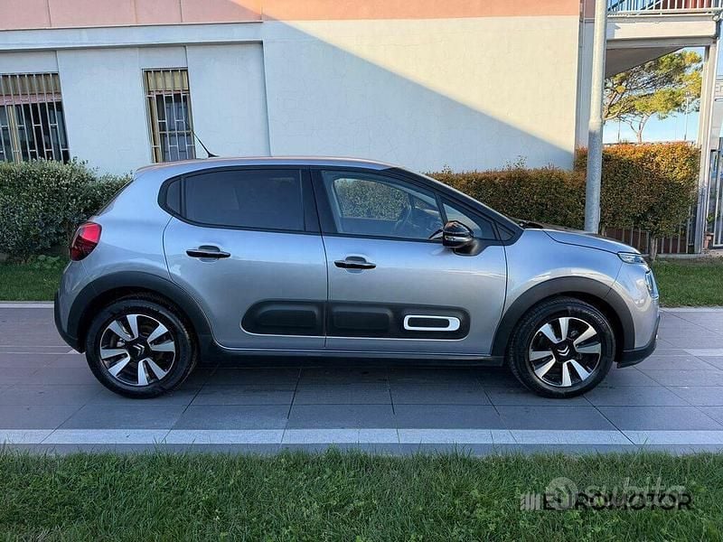 Usata Citroën C3 PureTech 110 CV (80 kW) 2024 Argento Berlina