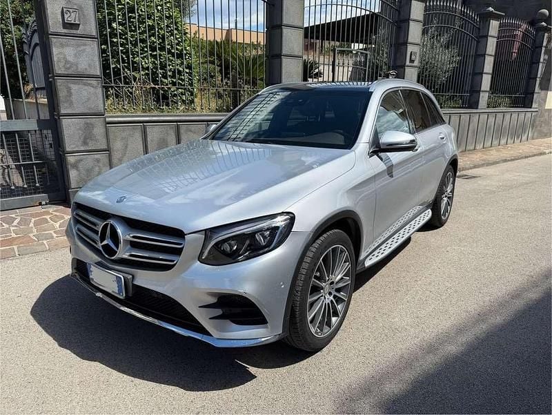 Argento Usata 2016 Mercedes GLC250 Premium SUV | 24.500 € (Ottimo prezzo) - Immagine 1/4