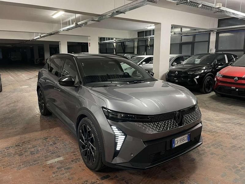 Usata Renault Scenic E-Tech 160 kW (218 CV) 2024 Grigio SUV