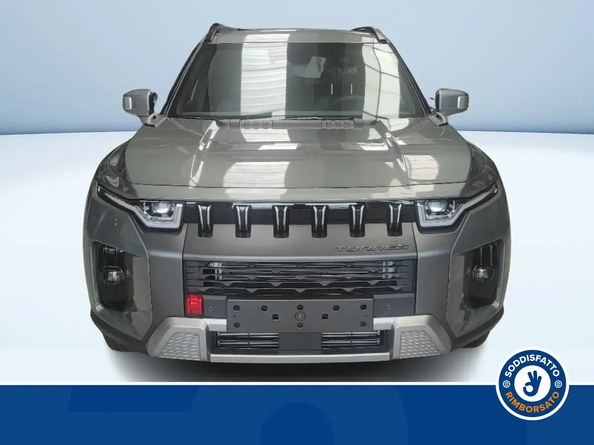 Nuova KGM Torres 163 CV (119 kW) 2025 Verde metallizzato SUV