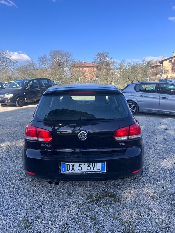 Begagnad VW Golf VI Highline 110 HK (80 kW) 2009 Svart Halvkombi