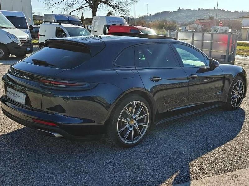 Usata Porsche Panamera Sport Turismo 330 CV (242 kW) 2020 Blu/azzurro Station wagon