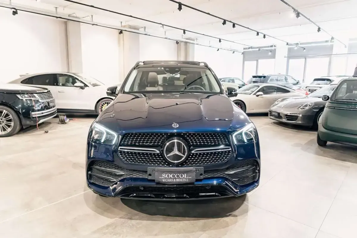 Usata Mercedes GLE450 AMG AMG line 367 CV (269 kW) 2020 Nero SUV