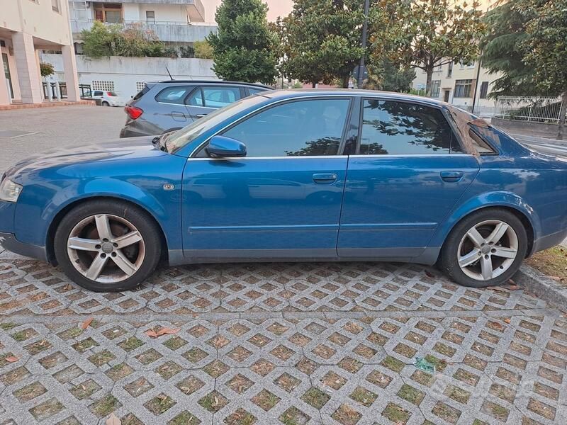 Usata Audi A4 110 CV (80 kW) 2001 Berlina