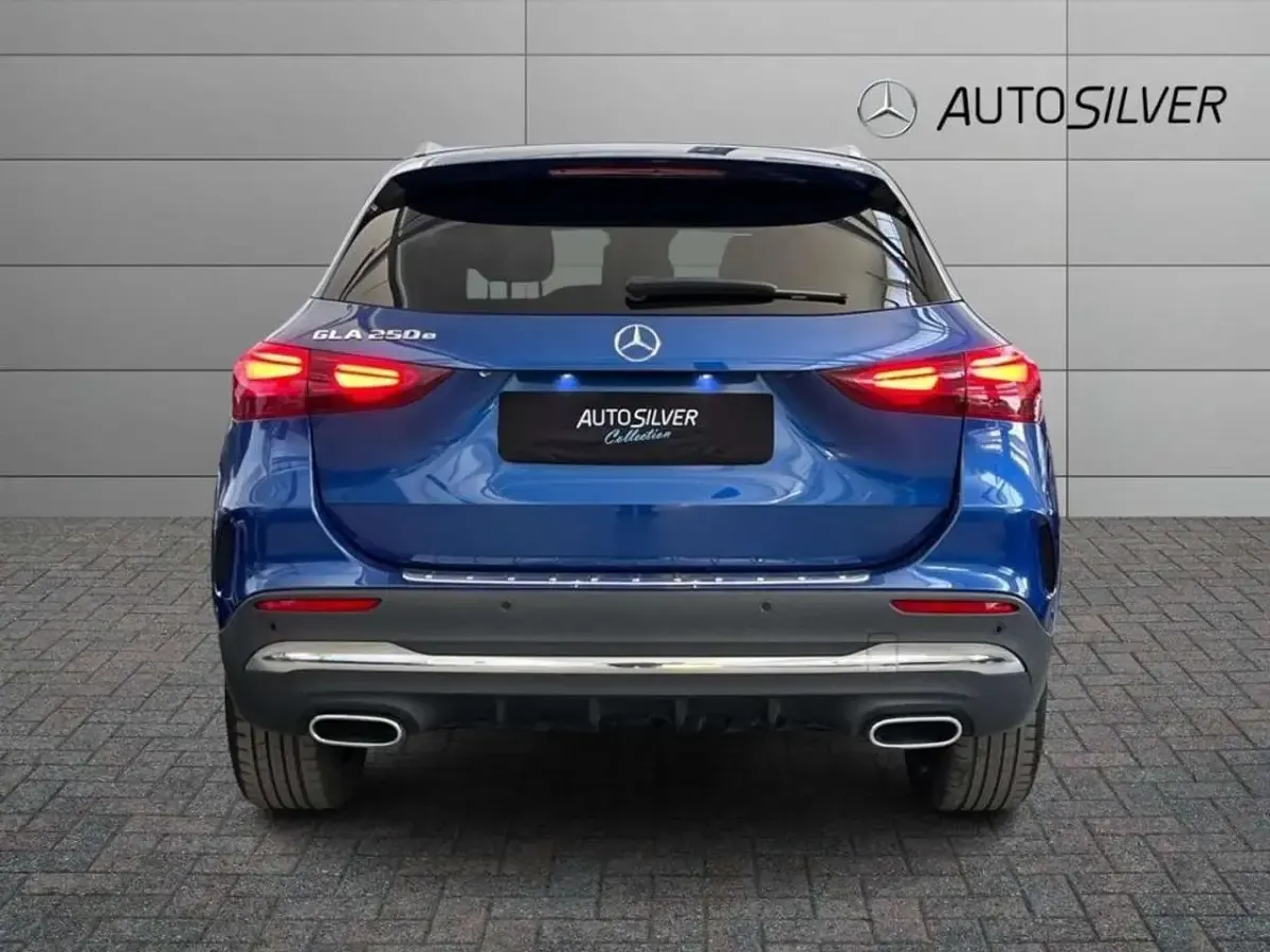 Occasion Mercedes GLA250 AMG Line Premium 163 ch (119 kW) 2023 Bleue SUV