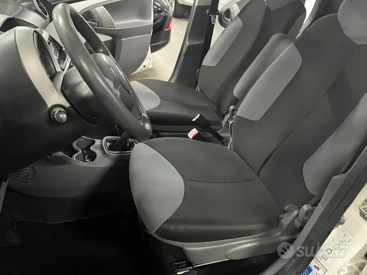 Occasion Citroën C1 68 ch (50 kW) 2010 Blanc Citadine