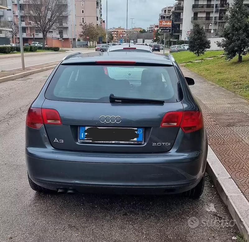 Usata Audi A3 140 CV (102 kW) 2006 Grigio Utilitaria