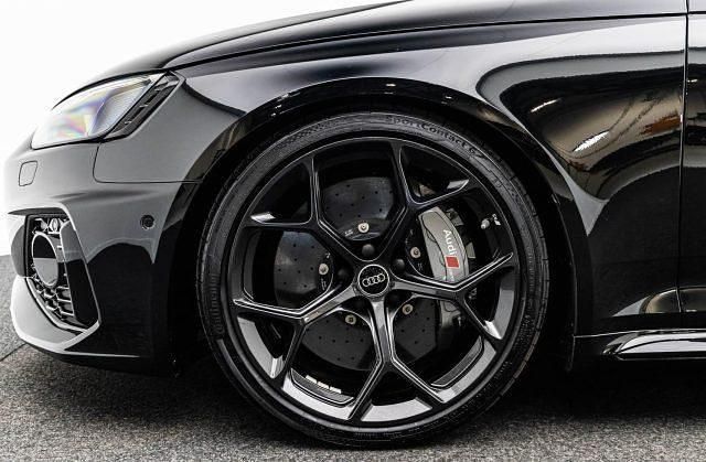 Usata Audi RS4 Competition 450 CV (330 kW) 2024 Nero metallizzato Station wagon