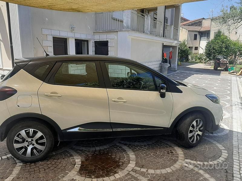 Gebraucht Renault Captur 110 PS (80 kW) 2018 SUV