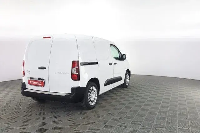 Nuova Toyota Proace City City 101 CV (74 kW) 2026 Bianco Monovolume