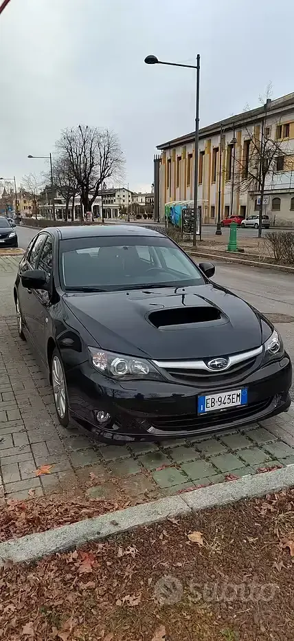 Usata Subaru Impreza 150 CV (110 kW) 2011 Nero Berlina
