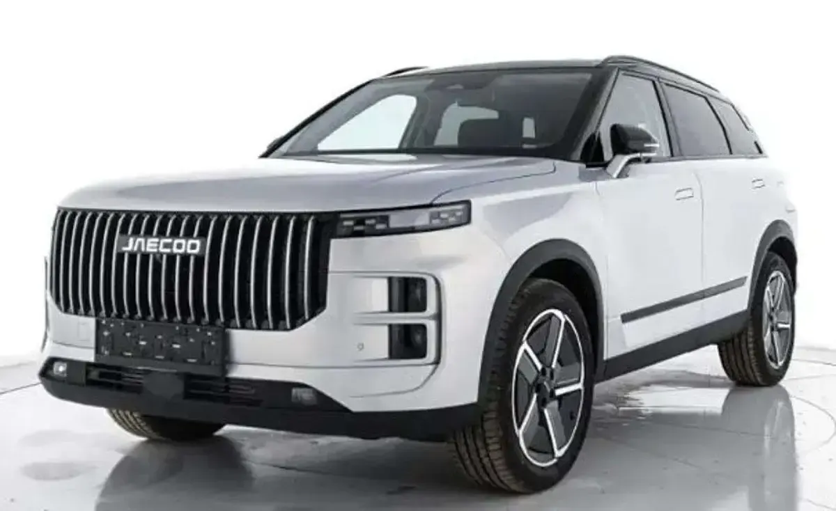 Nuova Jaecoo 7 147 CV (108 kW) 2025 Grigio SUV