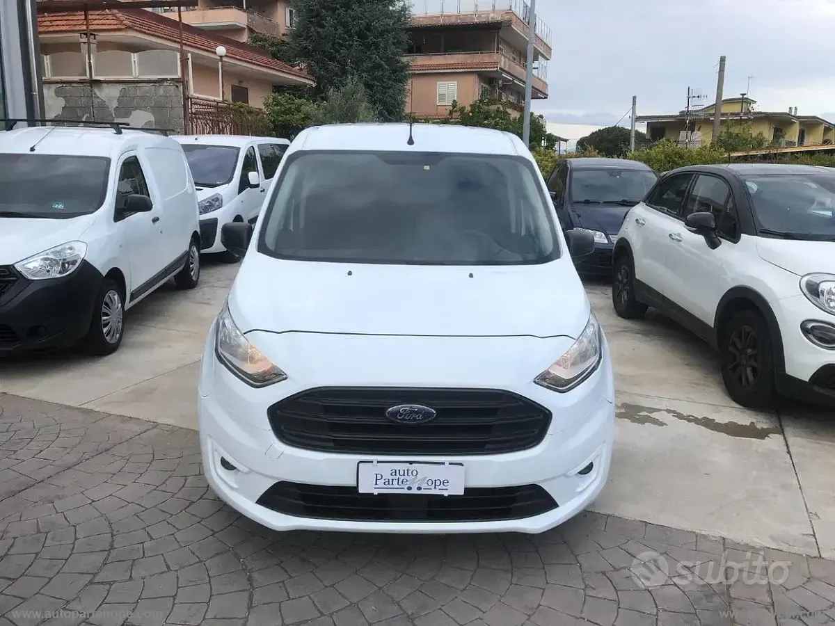 Usata Ford Transit Connect Trend 101 CV (74 kW) 2019 Bianco Monovolume