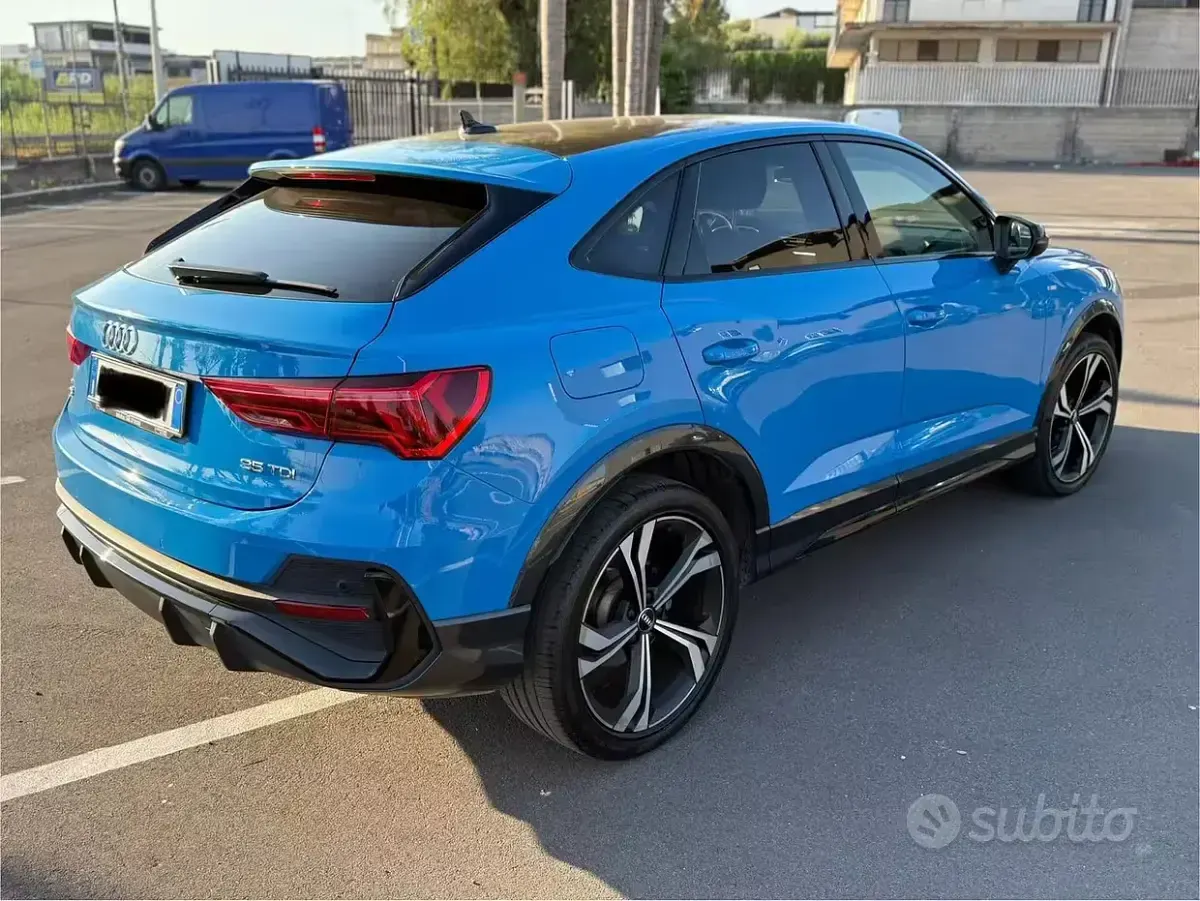 Usata Audi Q3 Sportback Design 150 CV (110 kW) 2021 Bluazzurro SUV