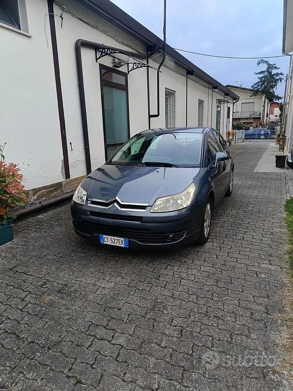 Usata Citroën C4 110 CV (80 kW) 2005 Nero Berlina