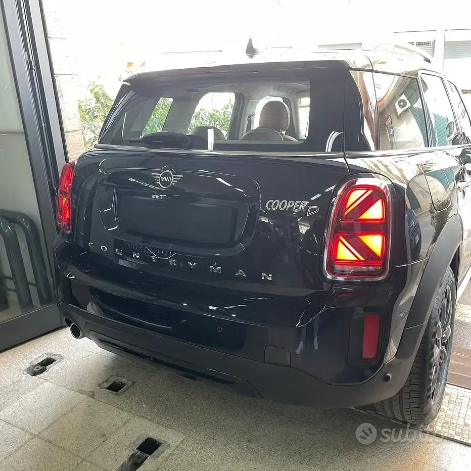 Begagnad Mini Cooper D Countryman Hype 150 HK (110 kW) 2023 Blå SUV