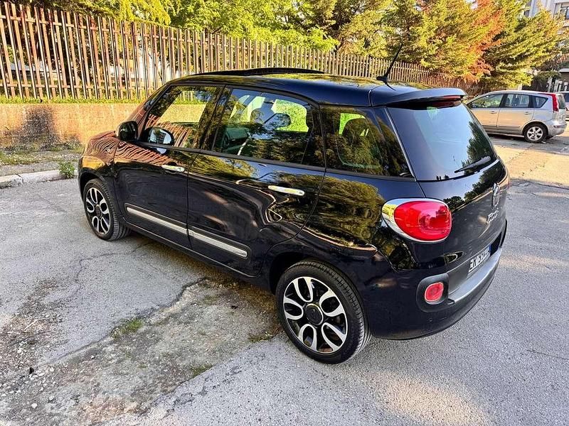 Usata Fiat 500L Lounge 86 CV (63 kW) 2013 Nero Monovolume