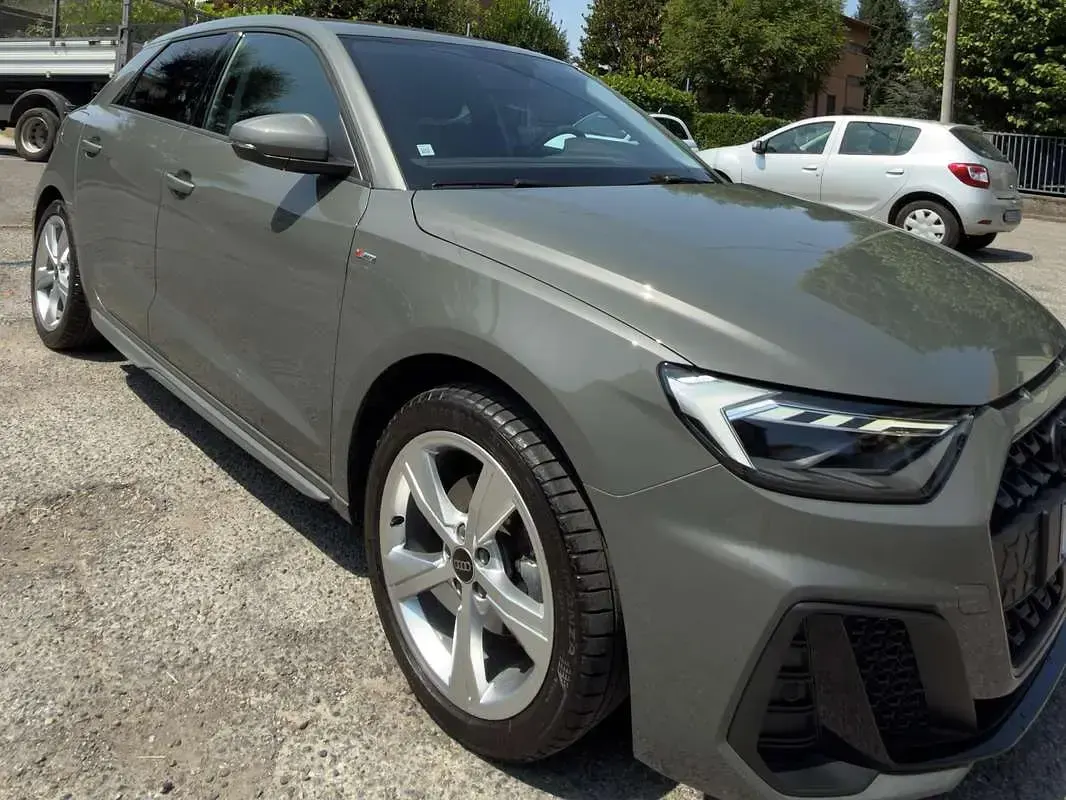 Usata Audi A1 Sportback Advanced Plus 110 CV (80 kW) 2024 Grigio Utilitaria