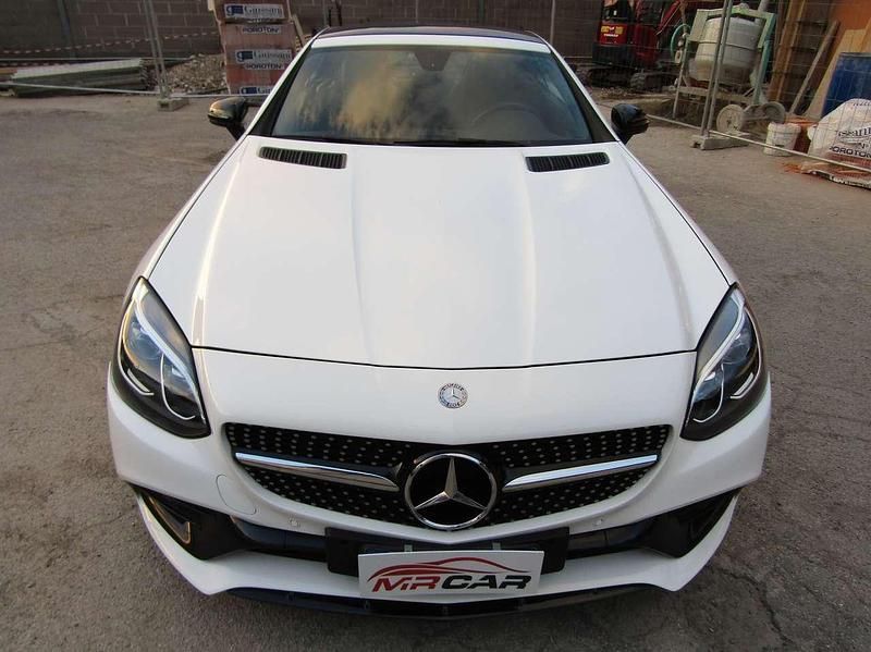 Usata Mercedes SLC250 AMG line 204 CV (150 kW) 2017 Bianco Cabrio
