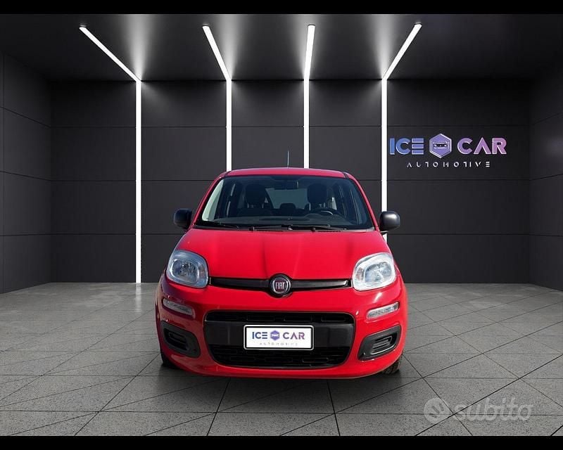Usata Fiat Panda S 69 CV (50 kW) 2022 Rosso Utilitaria