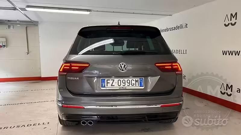 Usata VW Tiguan Advance 150 CV (110 kW) 2020 Grigio SUV