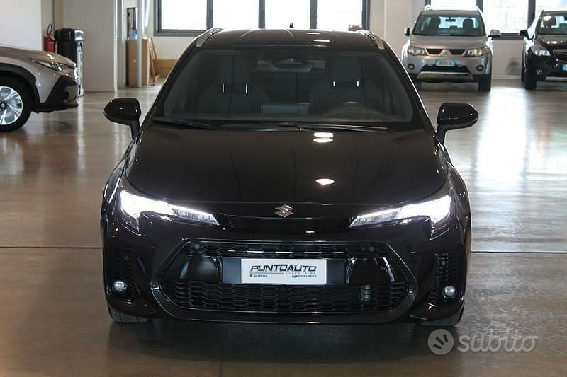 Usata Suzuki Swace Cool 140 CV (102 kW) 2024 Nero Station wagon
