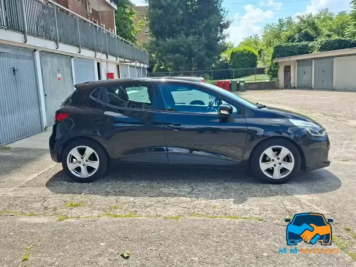 Usata Renault Clio IV 90 CV (66 kW) 2015 Nero Berlina