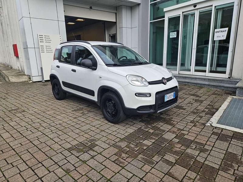 Usata Fiat Panda 4x4 86 CV (63 kW) 2019 Bianco Utilitaria