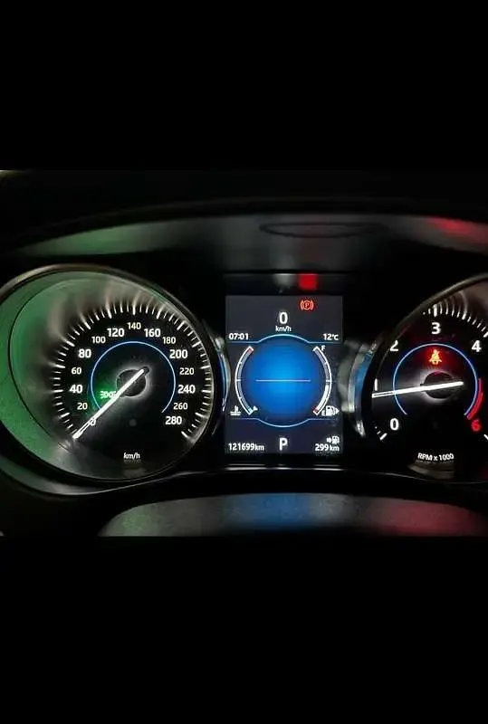 Usata Jaguar XE Pure 179 CV (131 kW) 2017 Berlina
