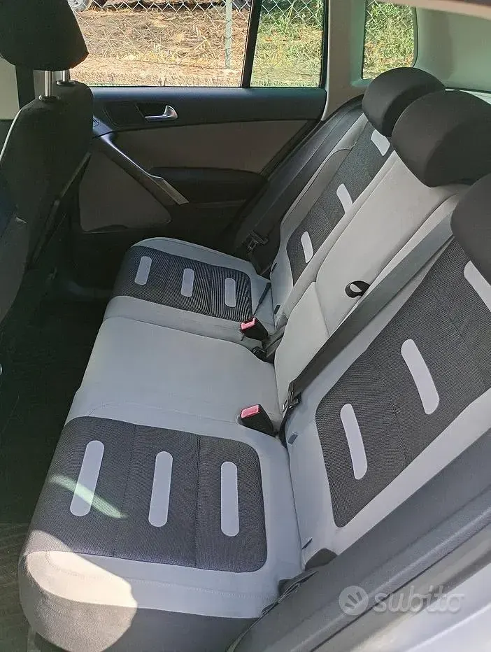 Usata VW Tiguan 140 CV (102 kW) 2008 Grigio SUV