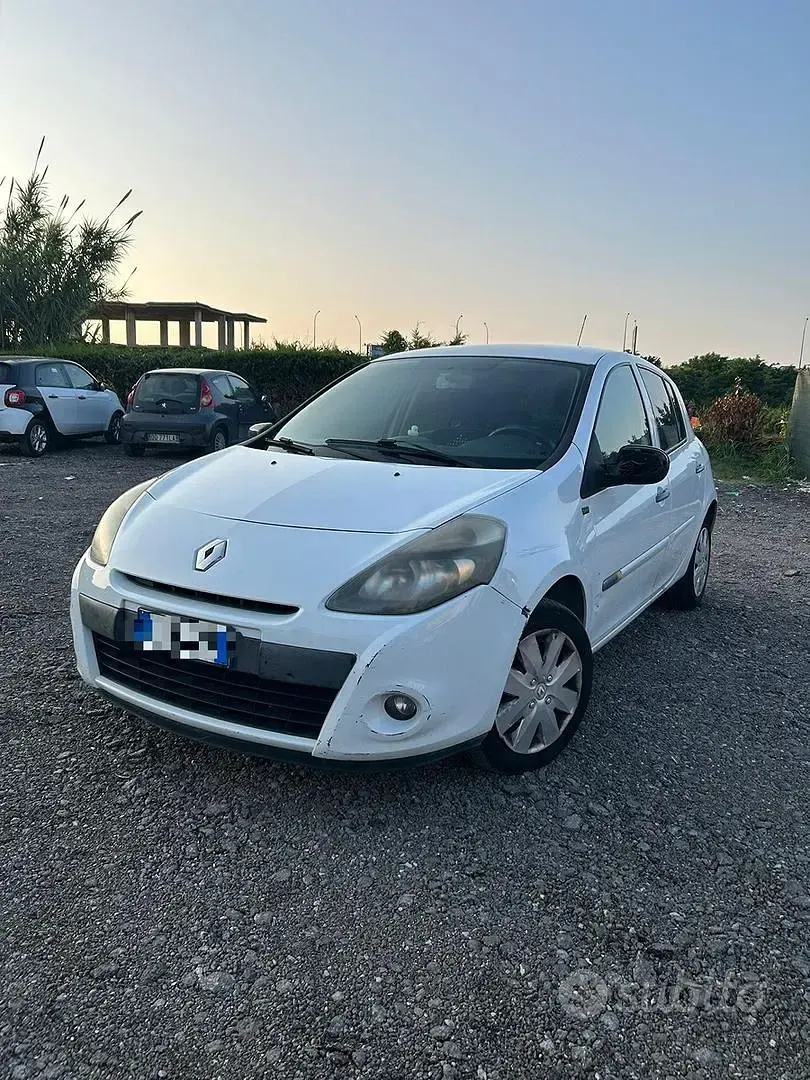 Usata Renault Clio IV 2012 Bianco Berlina