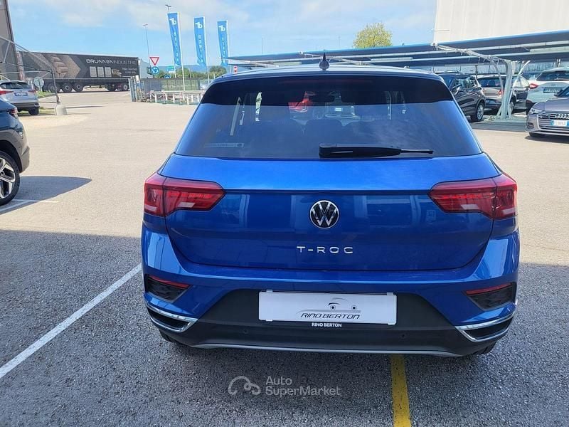 Usata VW T-Roc Style 110 CV (80 kW) 2021 Blu SUV