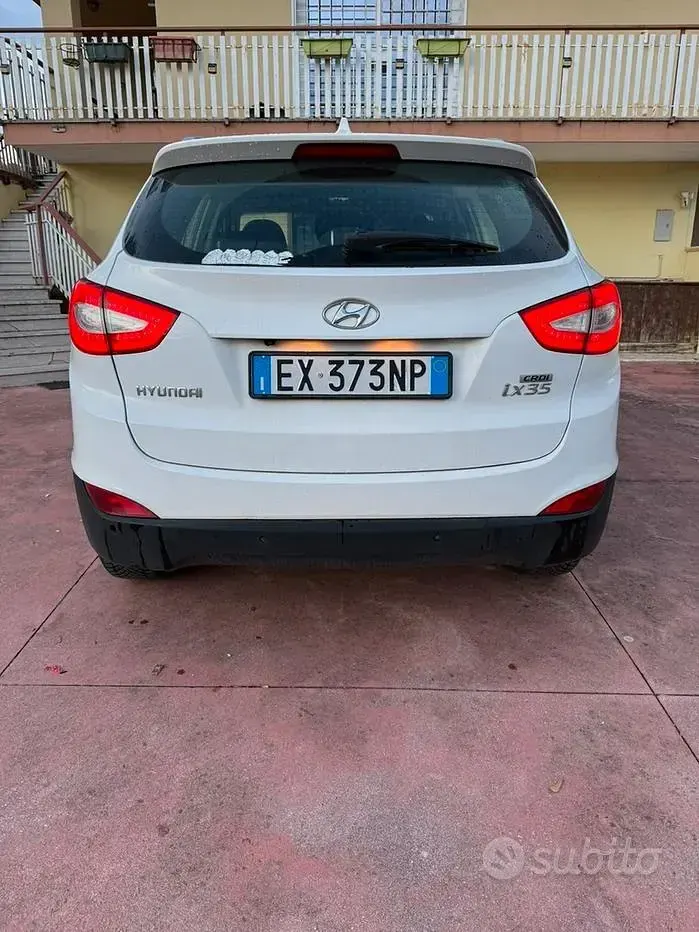 Usata Hyundai ix35 Xpossible 115 CV (84 kW) 2014 Bianco SUV