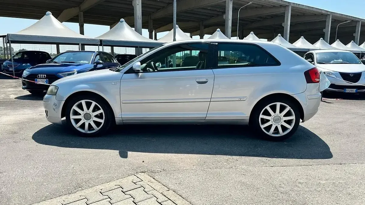 Usata Audi A3 140 CV (102 kW) 2006 Grigio Utilitaria