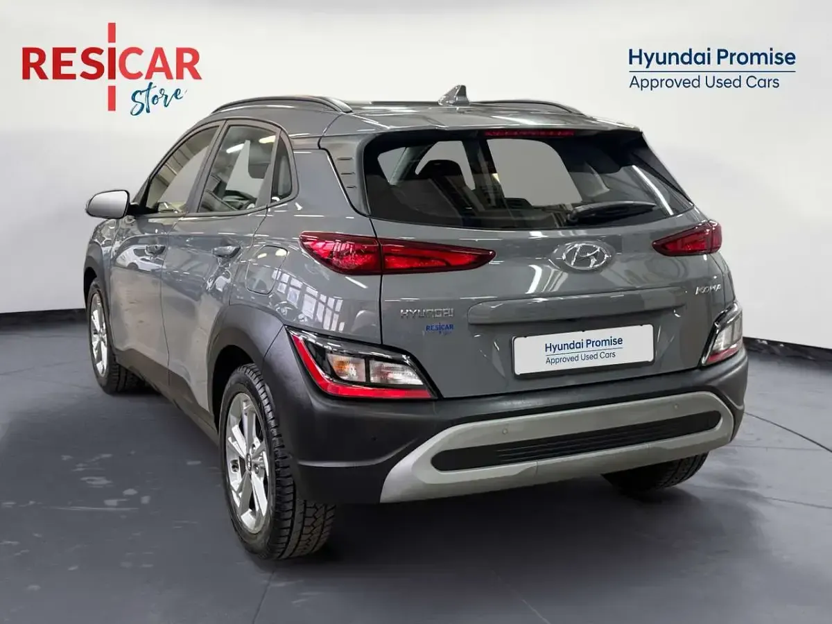 Usata Hyundai Kona 120 CV (88 kW) 2023 Astro gray SUV